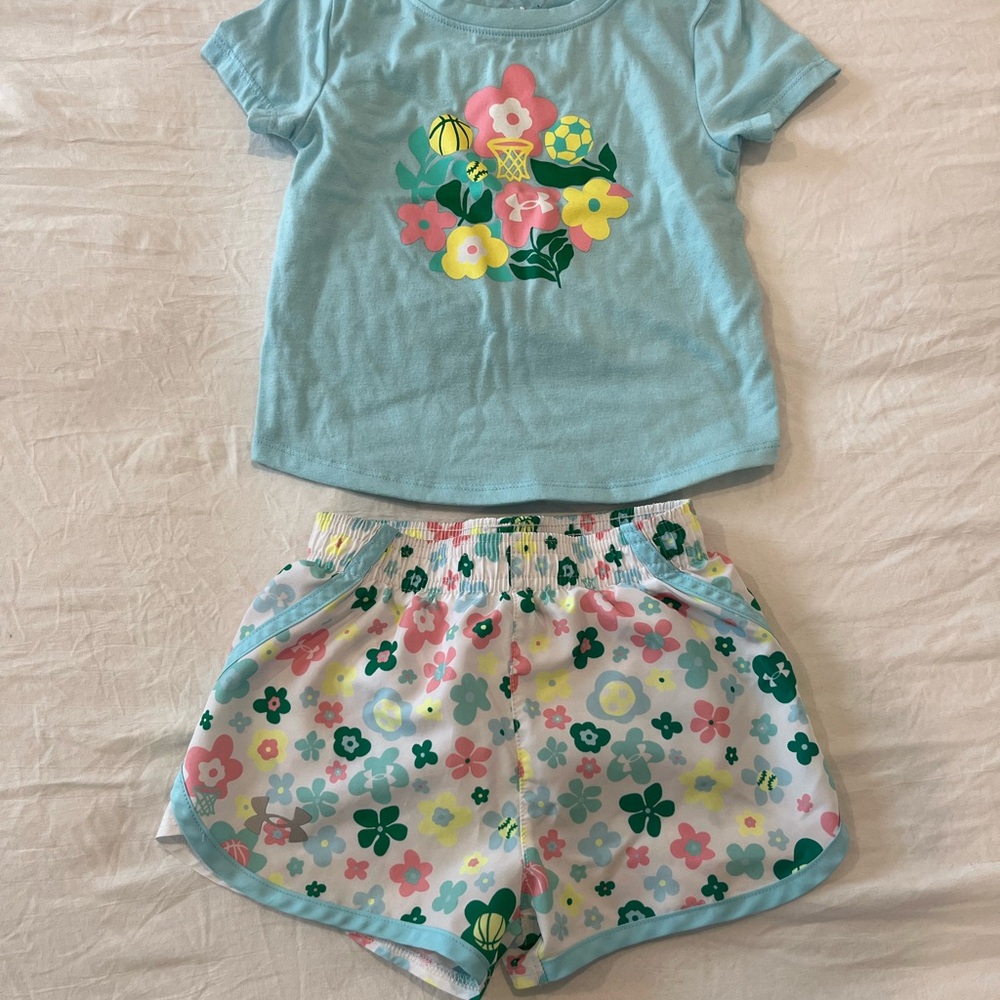 Under Armour Light Blue T-Shirt and shorts set 2T athletic girls’